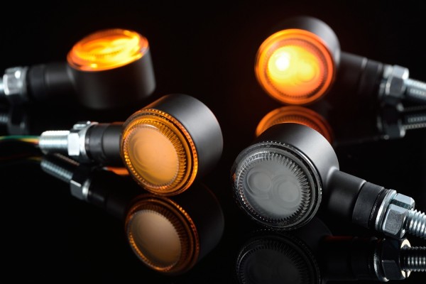 "D-LIGHT SOL-W" LED Blinker Paar integr. Rücklicht Bremslicht schwarz smoke