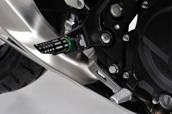 Step for rider "TKM" aluminium dual-anodized f. KAWASAKI Ninja 250 400