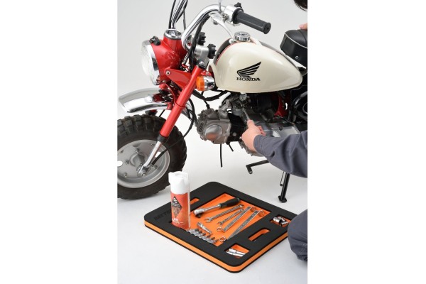 "EVA-MAT" Maintenance sponge tray