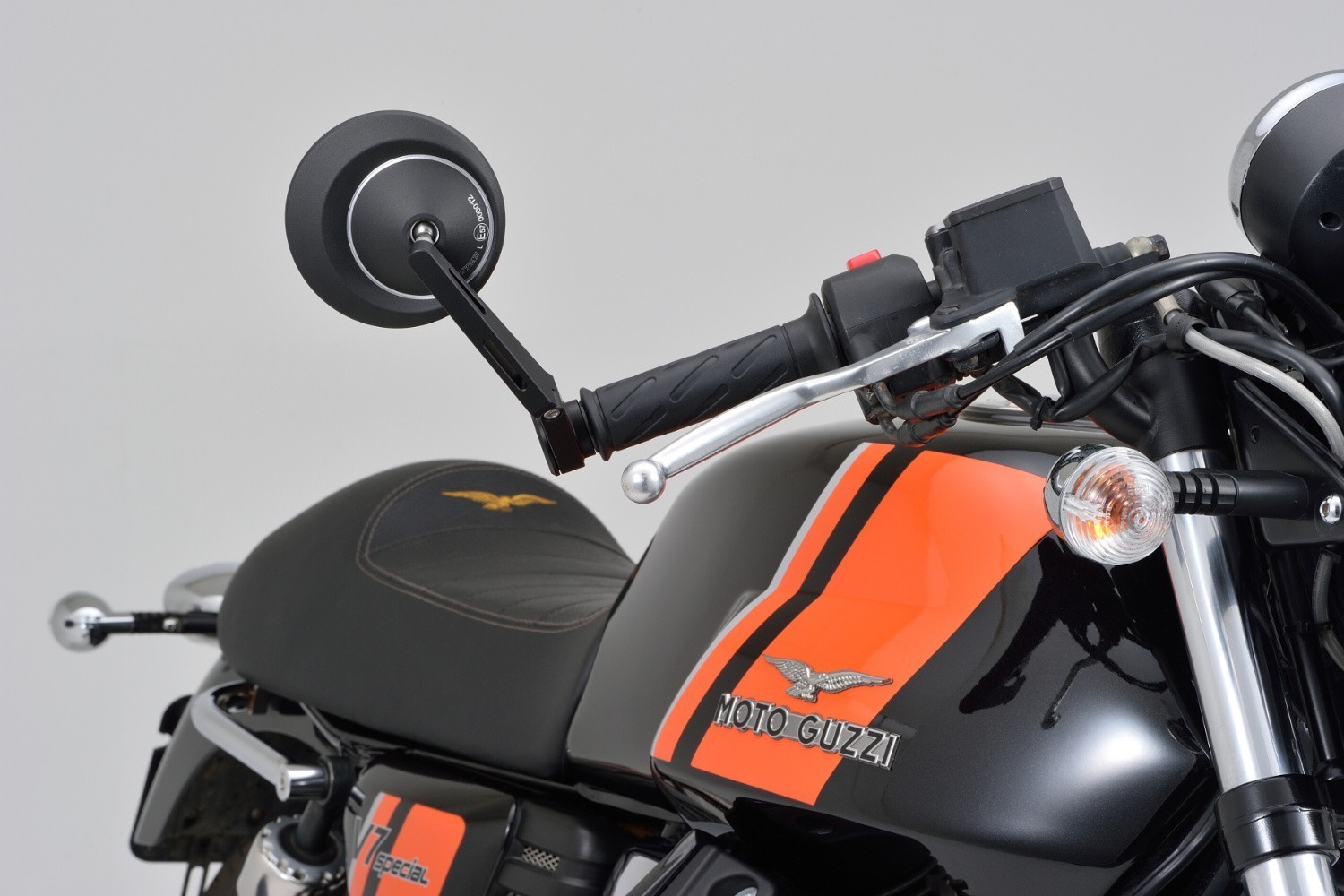 Zwei Motorrad Schwarze Aluminium Lenkergewichte für Lenkerendenspiegel 