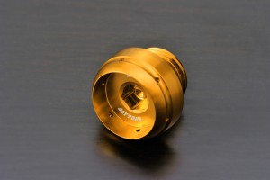 "BULLET" Öleinfülldeckel M20 x P2.5 gold 2