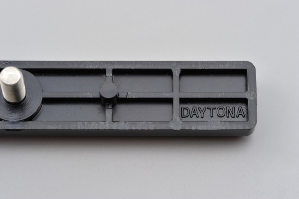 Reflector slim 100x13 bolt-on