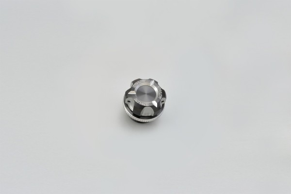 Oil filler cap dual anodized M20 x P2.5 silver black