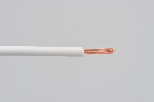 Farbiges Kabel AWG18 0.75qmm 2 Meter weiss