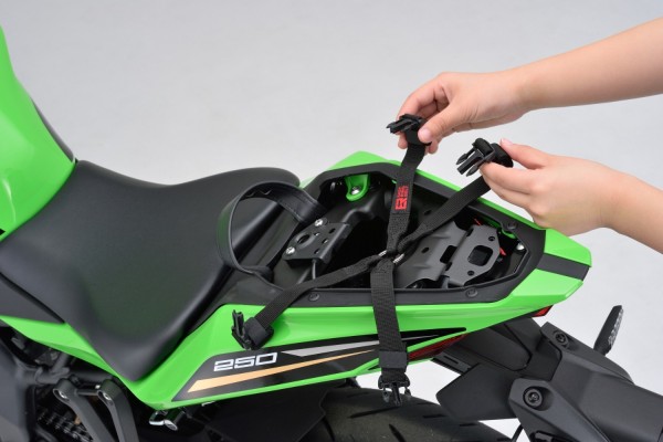 HenlyBegins seatbag 5.5 liter black DH-747