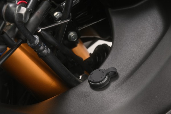 USB Type-C Cowl Fairing Mount ø20mm
