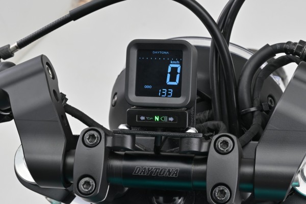 "CUBE" digital LCD Speedometer + Tachometer