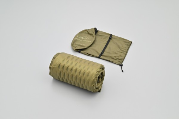 Inflatable mat 53x183x3.5cm with detachable...