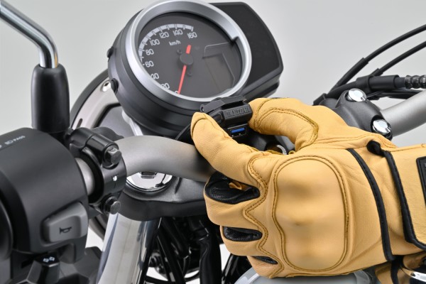 Stromversorgung 1x USB-A QC3.0 f. Motorrad Lenker