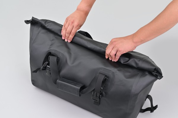 HenlyBegins Satteltasche 40 Liter schwarz...