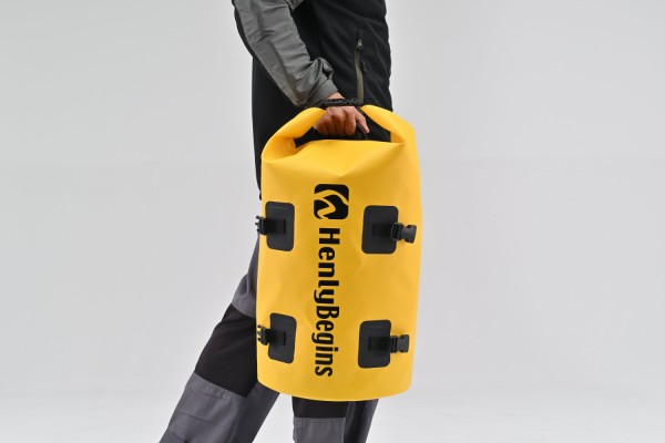 HenlyBegins Satteltasche Rucksack 30 Liter gelb...