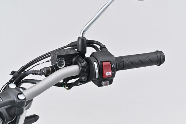Slim on/off switch "CIRCLE" for handlebars black