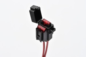 Mini Sicherungshalter mit 10A Sicherung