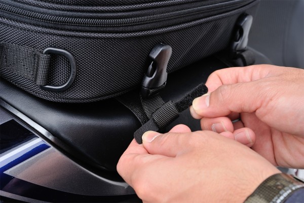 HenlyBegins seatbag 7-12 liter black DH-722/A4