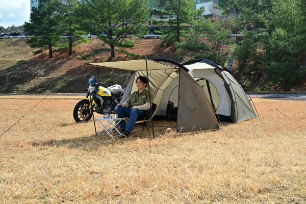 Camping Zelt "Maehiro Dome E" 370x230x140cm