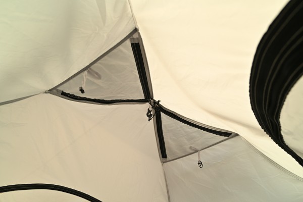 Camping Zelt "Maehiro Dome E" 370x230x140cm