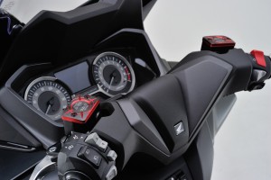 Deckel Bremspumpe für HONDA (B) 2-farbig eloxiert rot schwarz 2