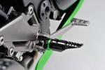 Aluminium Fußrasten Fahrer 2-farbig eloxiert f. KAWASAKI